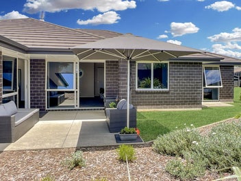 Easy Care Living in the Heart of Patumahoe