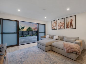 Red Beach Family Haven