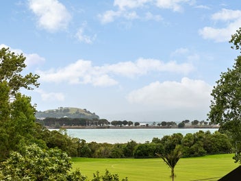 Design-Led Ease of Living - Remuera Prestige