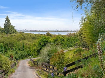 A Blank Canvas With Views to Inspire