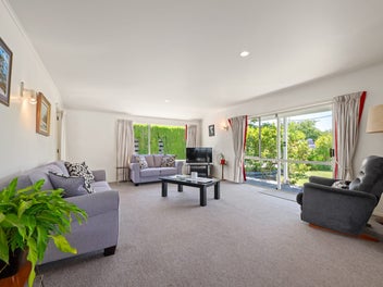 Prime Blenheim Location - zoned for Bohally