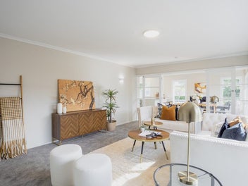 Refined Family Living in Blue-Chip Location