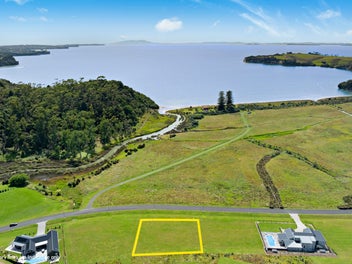Freehold Waterfront Lifestyle- Exclusive Weiti Bay