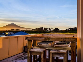 Luxury, Space and Panoramic Views