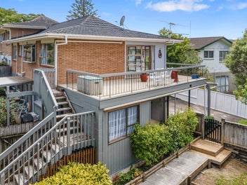 Your Dream Home Awaits in Browns Bay!