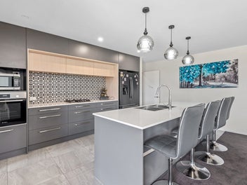 Owners Relocating - Must Sell