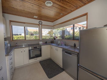 MODERN COMFORT, EFORTLESS LIVING