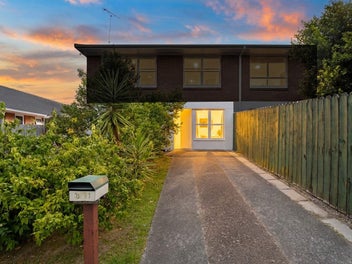 Brick Living in Convenient St Johns