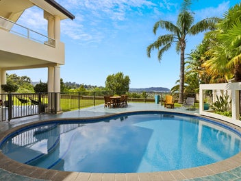 Global standard, local icon