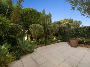 Living on the Edge... of Luxury!