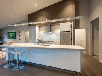 Luxury Family Living with Pool and Gardens