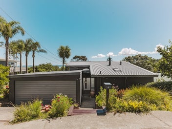 Birkenhead Point Oasis