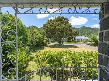 Lovatt at first sight