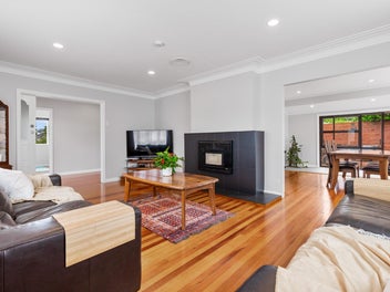 Space, Sun and Serious Potential on 918sqm