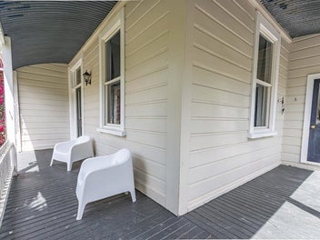 A beautiful lifestyle – just minutes from town