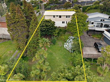 Family Bungalow Classic on Freehold Land 809sqm