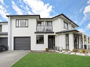 Resort Style Living - Corner site