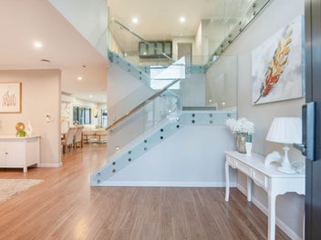 SHORT TERM AUCTION Perfect Location Gem