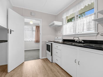 Classic Home, Central Location