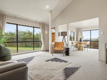 Sunny Location, Bright Potential!