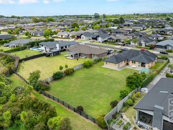 Future Potential on 1,609sqm with Triple Garaging