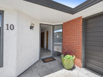 The Ultimate Entertainer’s Dream