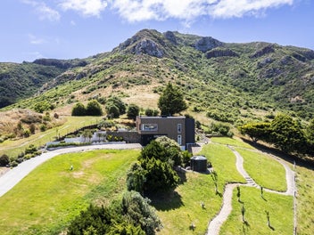 Sumptuous and surplus!