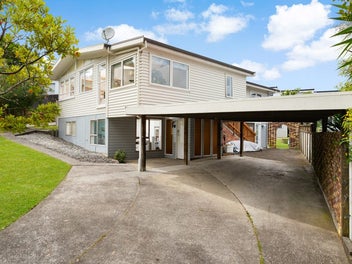 Spacious, Family-Friendly Living in Forrest Hill