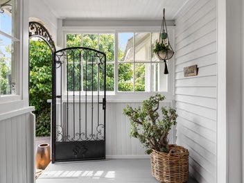 Harbour living made easy