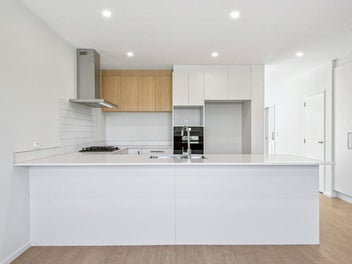 Elegant 3-Bedroom Terrace Home