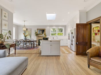 PERFECT LOCATION, SPACE AND CHARM