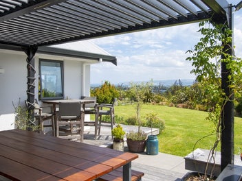 Modern and Stylish with City Views