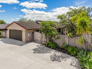 Freehold, single level, affordable, prime location