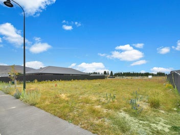 Build Your Future on Lakeland Avenue