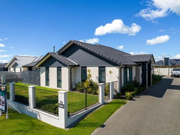 Luxury Living in Palm Springs