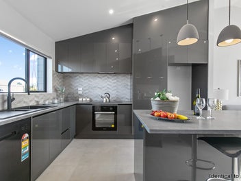 $1 RESERVE - Distressed Situation