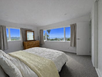 Modern Coastal Living with Sea Views!