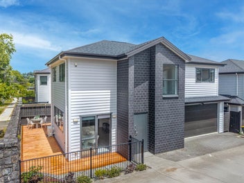 Modern Space Meets Parkside Perfection