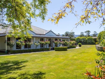 Luxury living in Greytown's dress circle