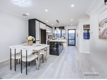 FREEHOLD. 10-YEAR MB WARRANTY.