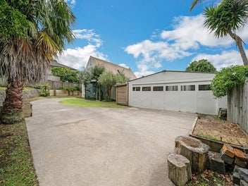 Renovation Potential, Proven Location