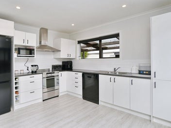 * UNDER OFFER * An Absolute Gem - A Must See!