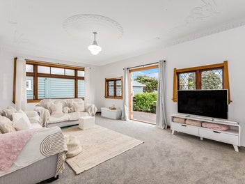 FAMILY-FRIENDLY LIVING IN THE HEART OF MIRAMAR