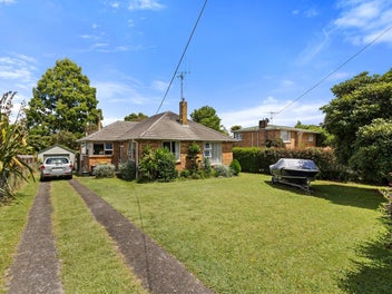 Family friendly brick home in Putaruru