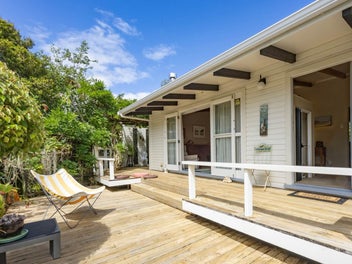 Private & Sunny Haven