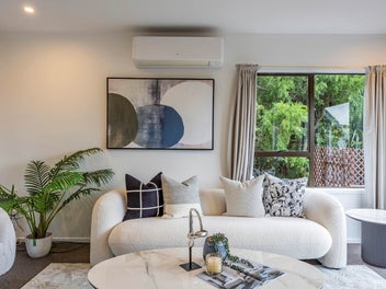 Parkside Living with Sun, Style & Convenience