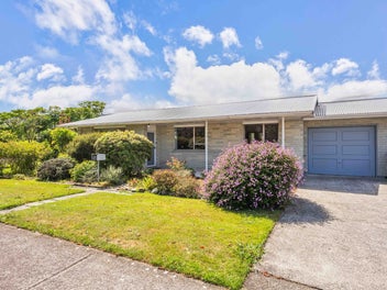 Perfectly Positioned in Paretai