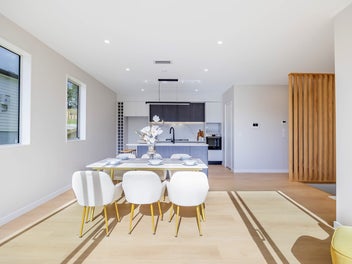 Spacious Family Home in Orewa Heights