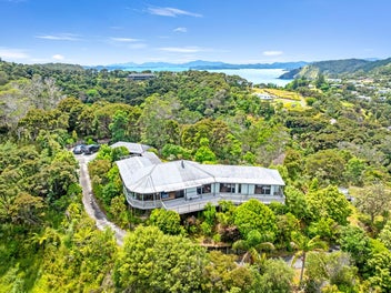 ELEVATED PRIVACY WITH PANORAMIC VIEWS