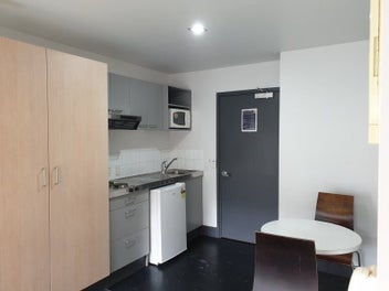 Affordable City Living Studio for Owner/Tenant